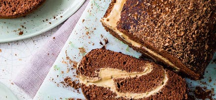 Tiramisu roulade