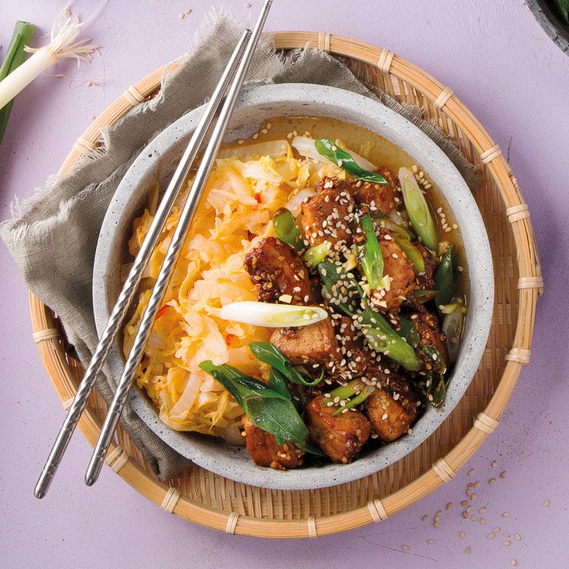 Bulgogi vom Schwein mit scharfem Chinakohl