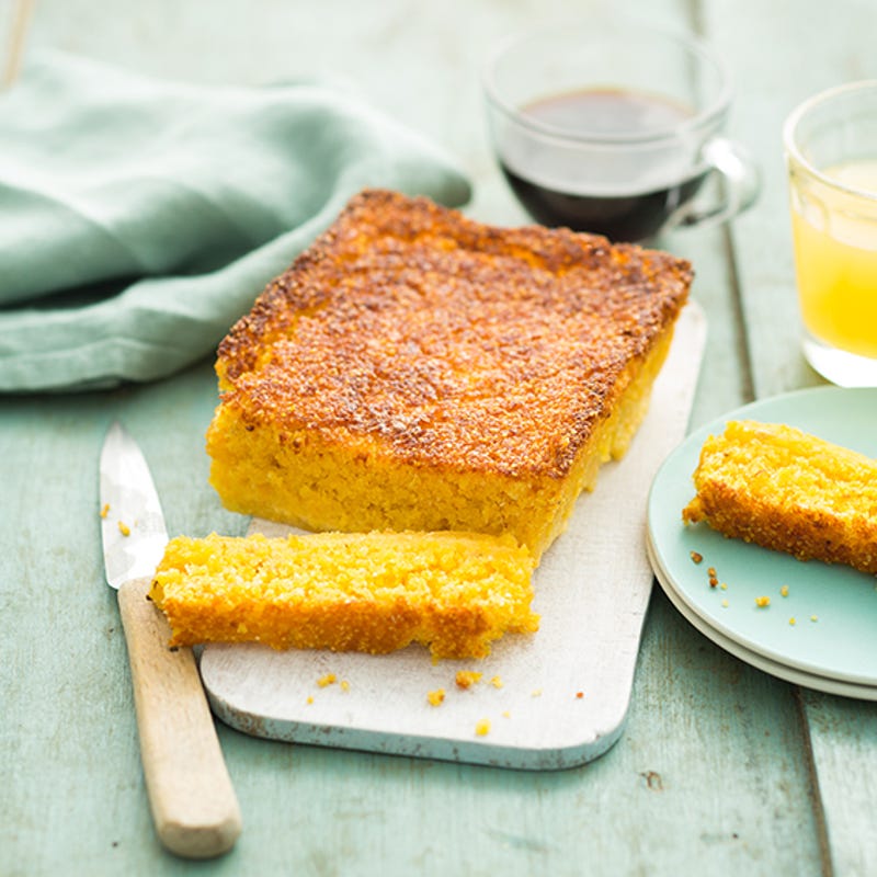Cake de polenta à l'ananas