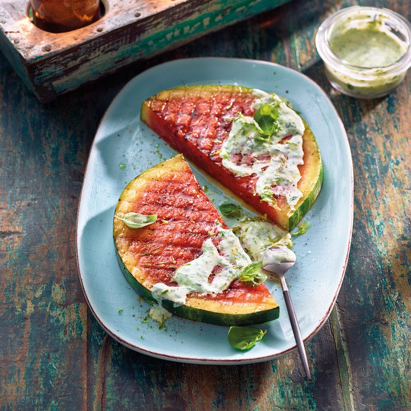 Wassermelone mit Basilikumdressing