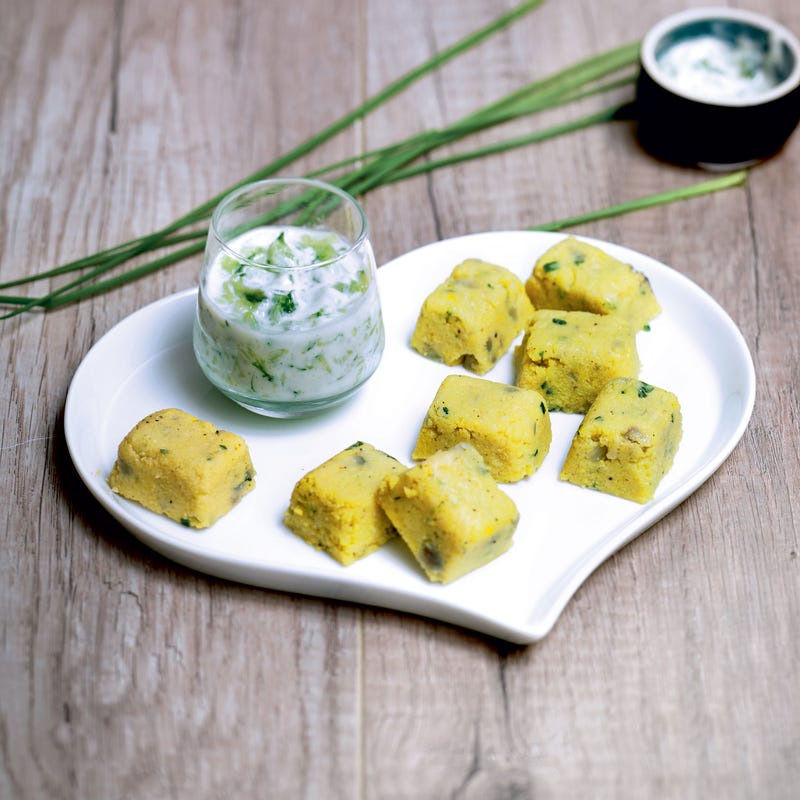 Mini-cubes de polenta à la ciboulette