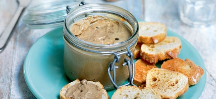Mousse de foie de volaille au tofu et poivre vert