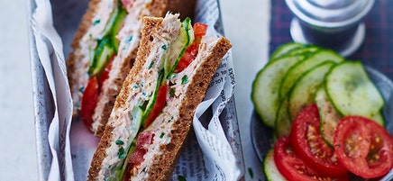 Sandwich au thon et au concombre