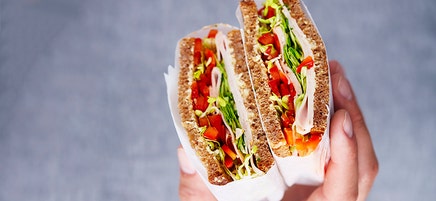 Pain d’épeautre, dinde et poivron
