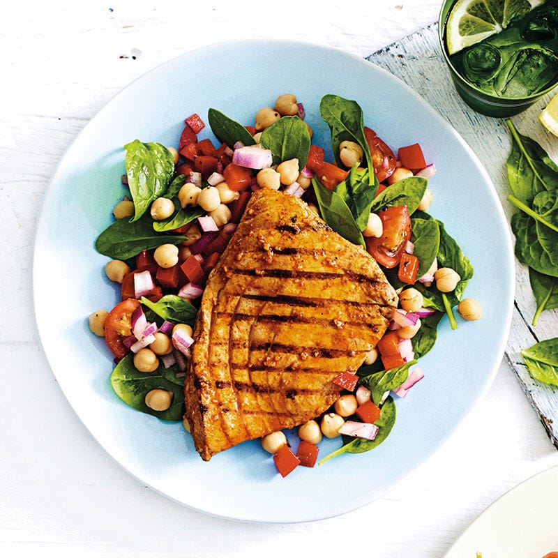 Spanische Thunfischsteaks mit Kichererbsensalat