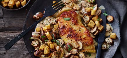 Jägerschnitzel mit Knusperkartoffeln