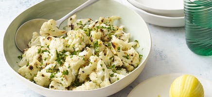 Chou-fleur rôti avec gremolata à l’ail
