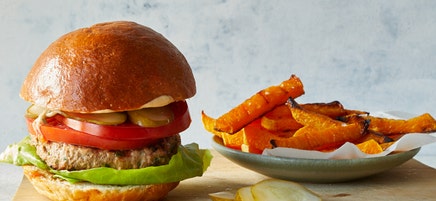Easy turkey burger with squash fries