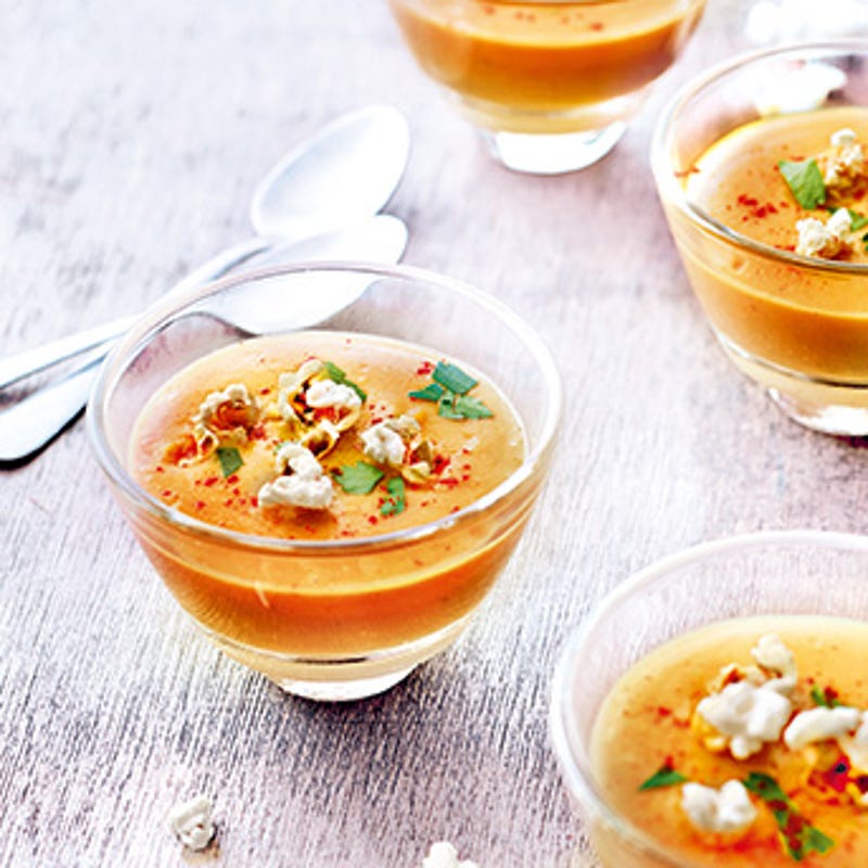 Photo de/du Velouté corail et popcorn au piment par WW