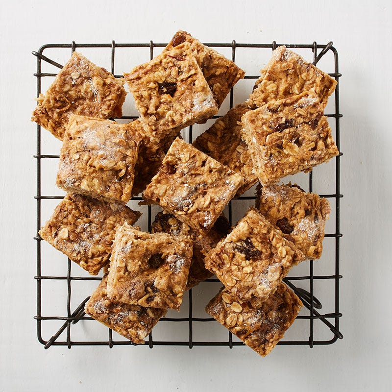 Apple, raisin and oat squares