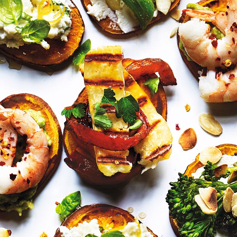 Süßkartoffel-Canapés mit Paprika & Halloumi
