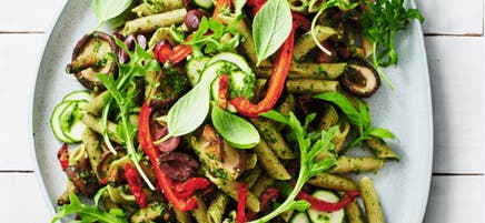 Greek-style mushroom pasta salad