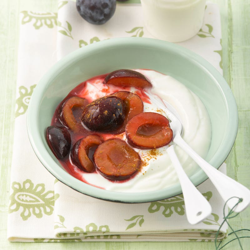 Pruimen met kaneel en yoghurt