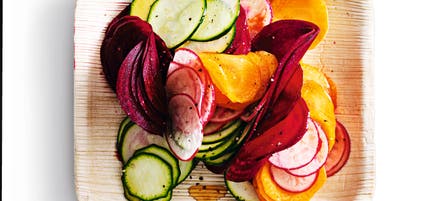 Raw rainbow vegetable salad