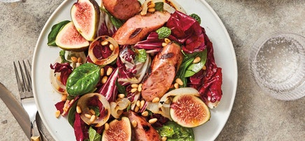 Grilled chicken sausage and onion salad with figs