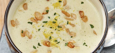 Velouté d’asperges au citron