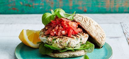 Chilli chicken mushroom bun burgers