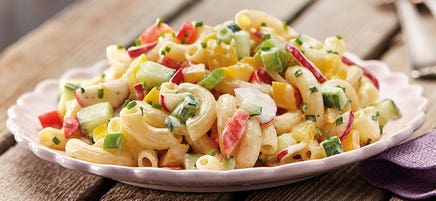 Bunter Hörnlisalat / Bunter Hörnchennudelsalat