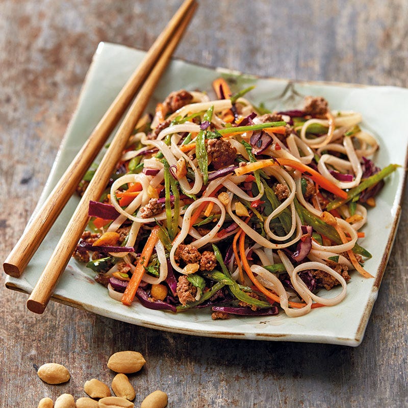 Thai Reisnudelsalat mit Hackfleisch / Thai Reisnudelsalat mit Tatar