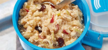 Apfel-Zimt-Porridge mit Rosinen