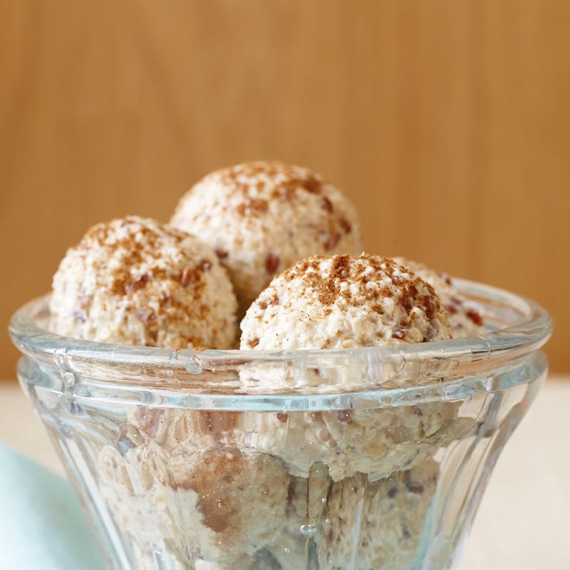 Müeslikugeln mit Zimt