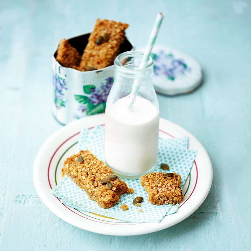 Bananenriegel mit Kürbiskernen
