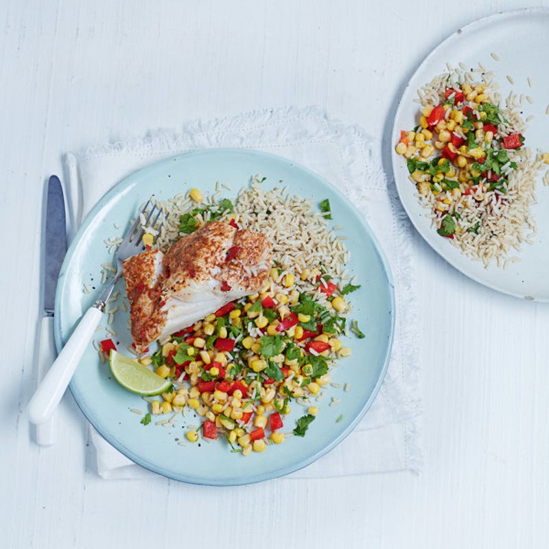 Photo de/du Cabillaud au citron vert et au piment avec salade de riz et de maïs par WW
