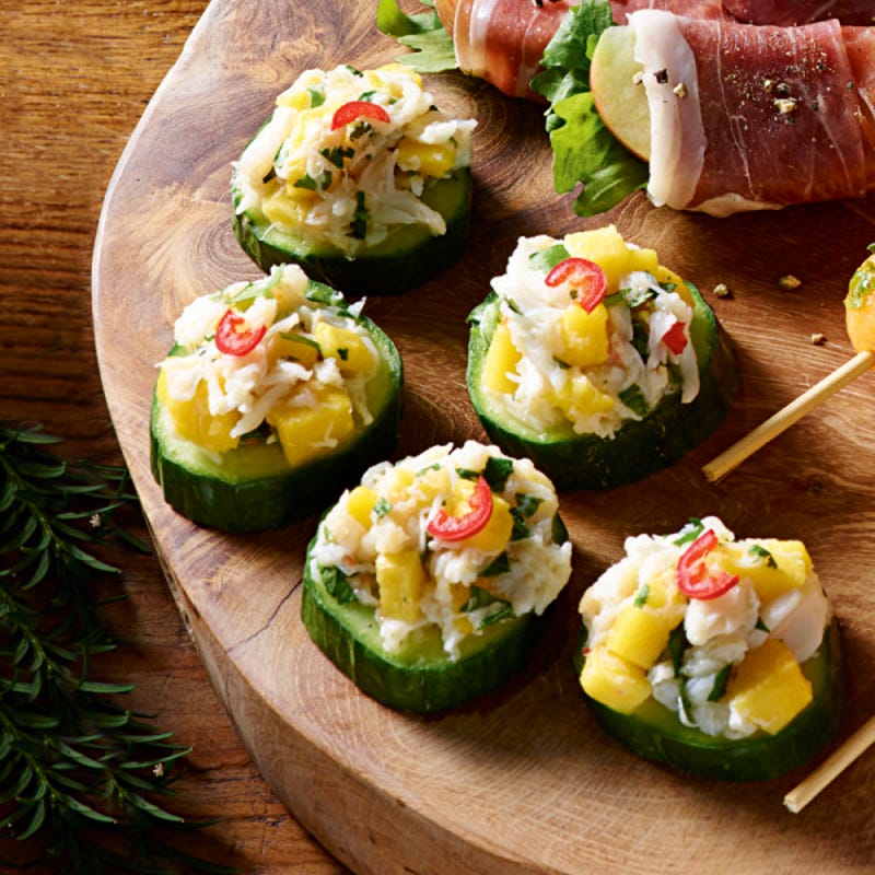 Photo de/du Canapé de concombre et crabe épicé par WW