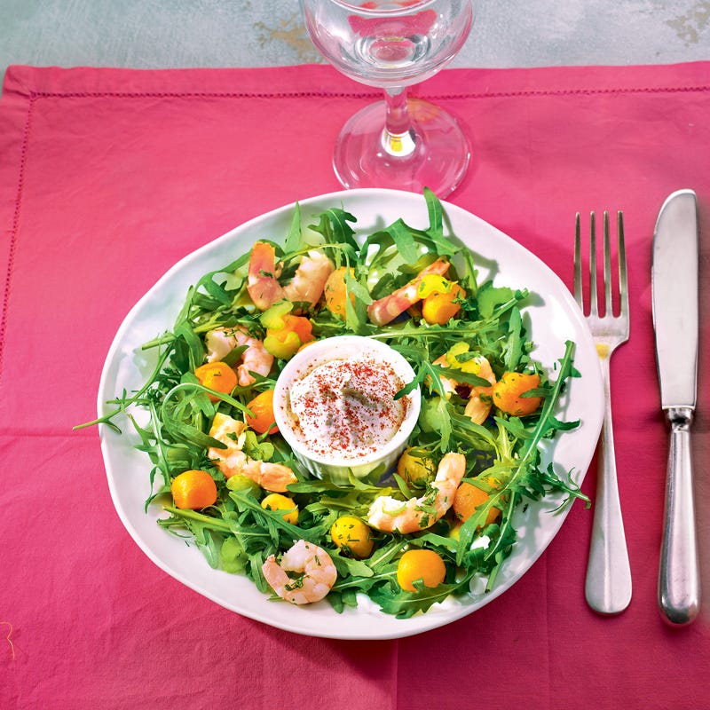 Salade fraîcheur aux crevettes et crème chantilly salée