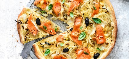 Pizza à la truite fumée