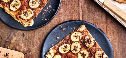 Tarte croustillante au praliné et aux bananes
