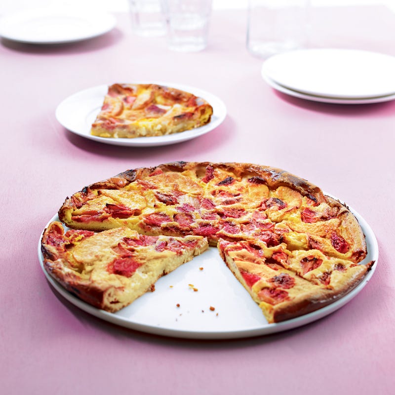 Clafoutis aux fraises et à la pomme verte