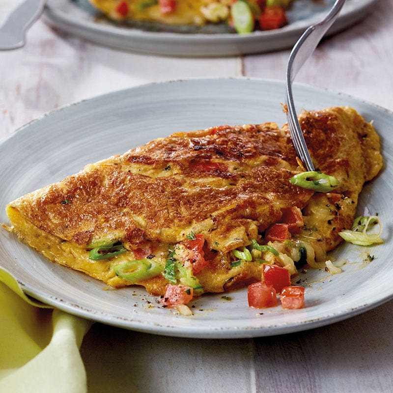 Käseomelette mit Tomate