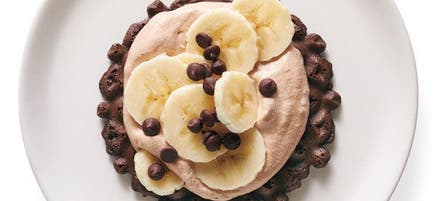 Tartelettes au chocolat et au beurre d'arachide sur pizzelle