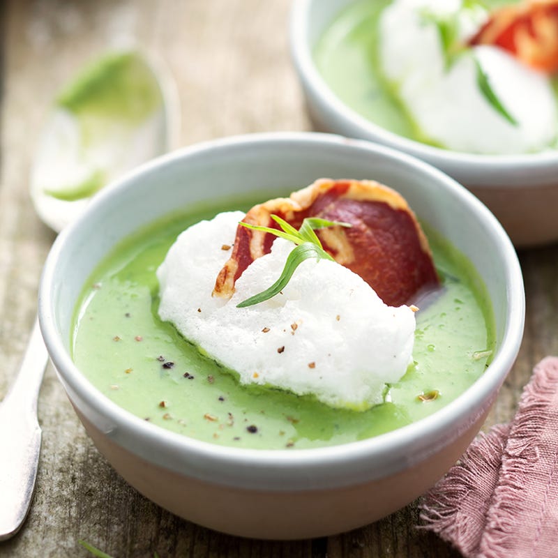 Île flottante aux petits pois