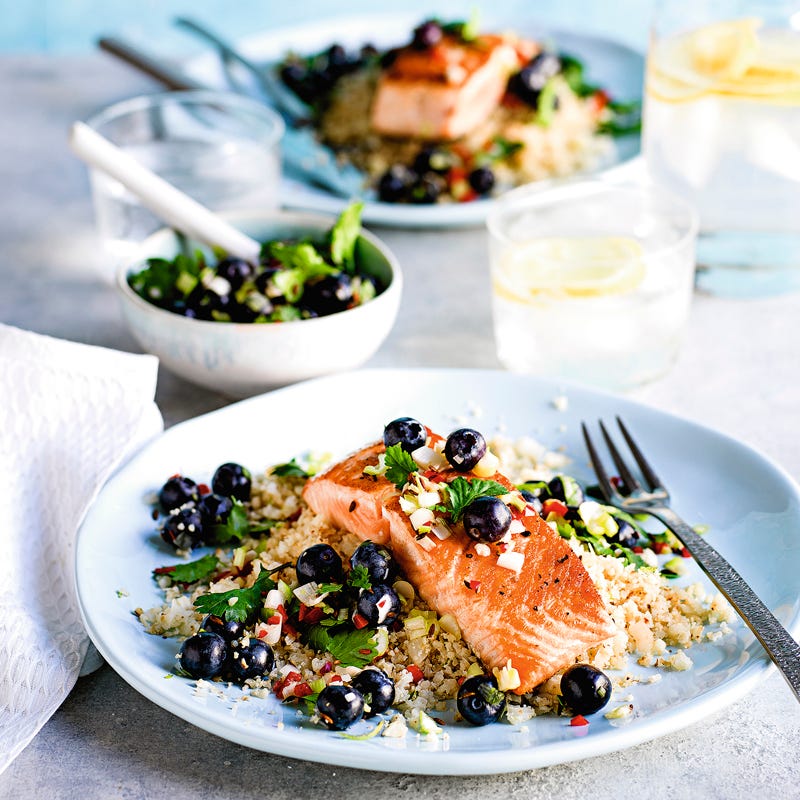 Pfannenlachs mit Blumenkohlreis