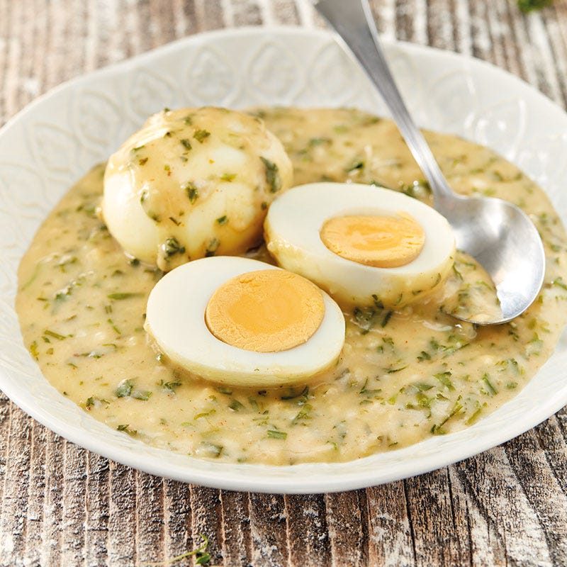 Eier in grüner Sauce