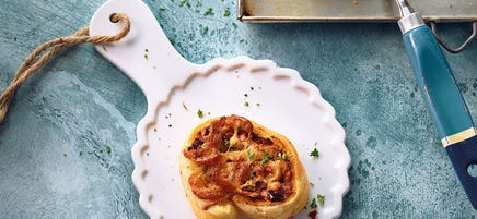 Escargots de pâte feuilletée aux maquereaux