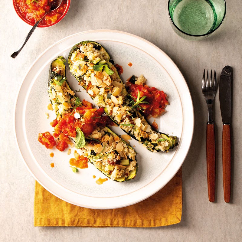 Gefüllte Zucchini mit orientalischem Couscous