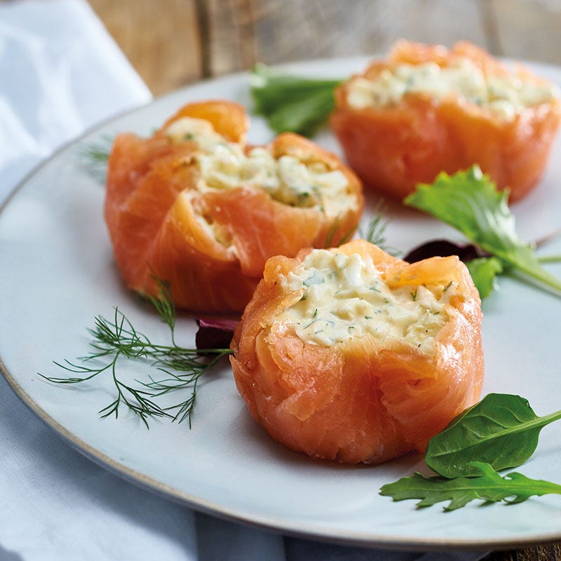 Lachs-Törtchen mit Ei
