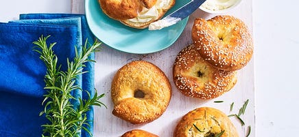 3-ingredient bagels