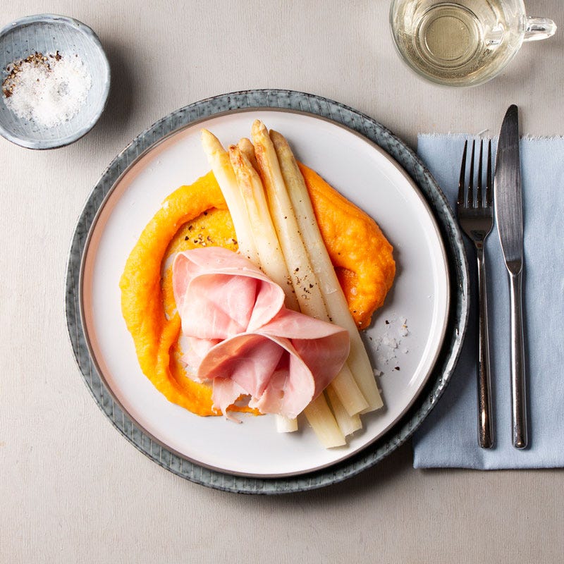 Ofenspargel mit Schinken und Karotten-Kartoffel-Püree