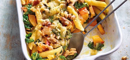 Kürbis-Penne-Gratin mit Spinat