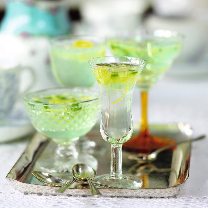 Photo of Gin & tonic jellies by WW