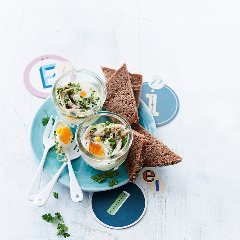 Foto van Ei uit de oven met gerookte forel door WW