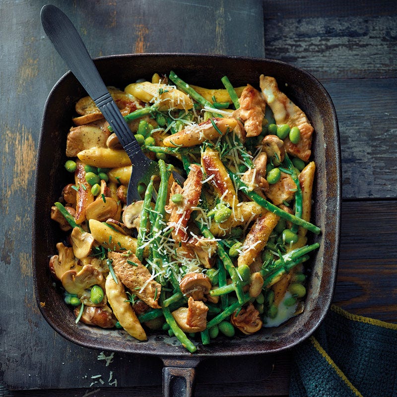 Cremige Bohnenpfanne mit Schupfnudeln