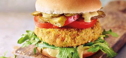Veggie-Burger mit Karotten-Kichererbsen-Patty