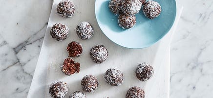 Anna’s chocolate hazelnut bliss balls