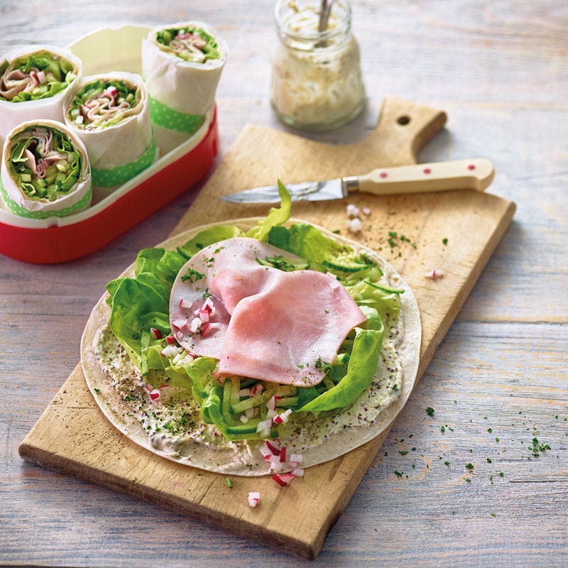 Pausenwrap mit Rohkost und Schinken