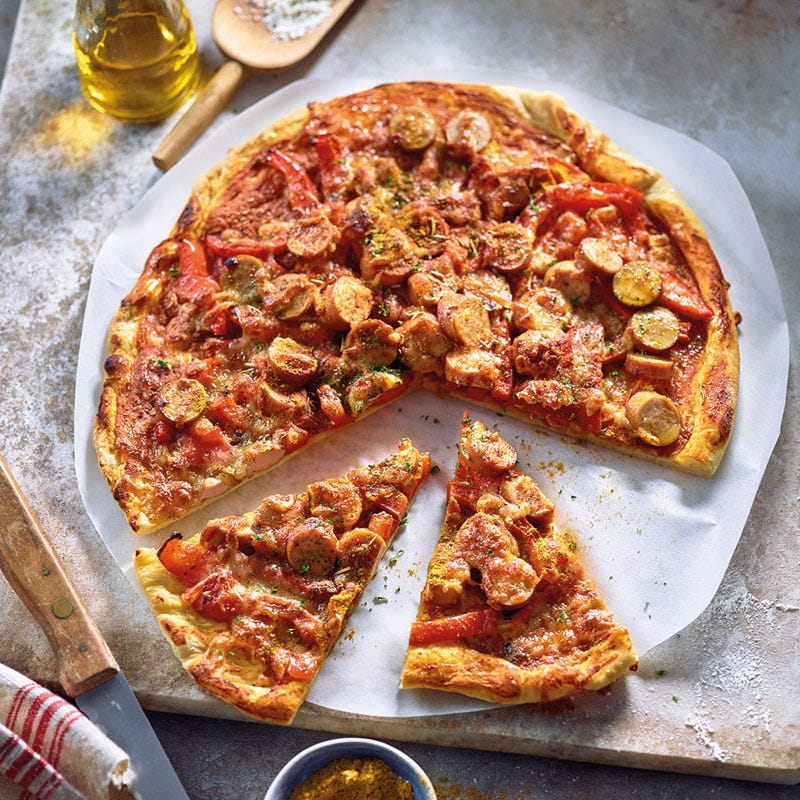 Currywurstpizza